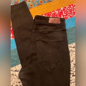 Woman’s Hollister black denim jeans